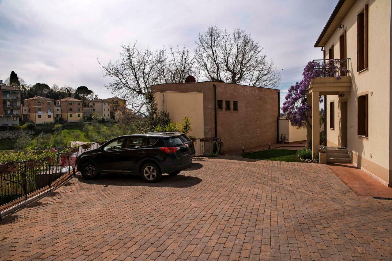 Appartamento Casa Il Glicine a due passi dal centro Siena Esterno foto